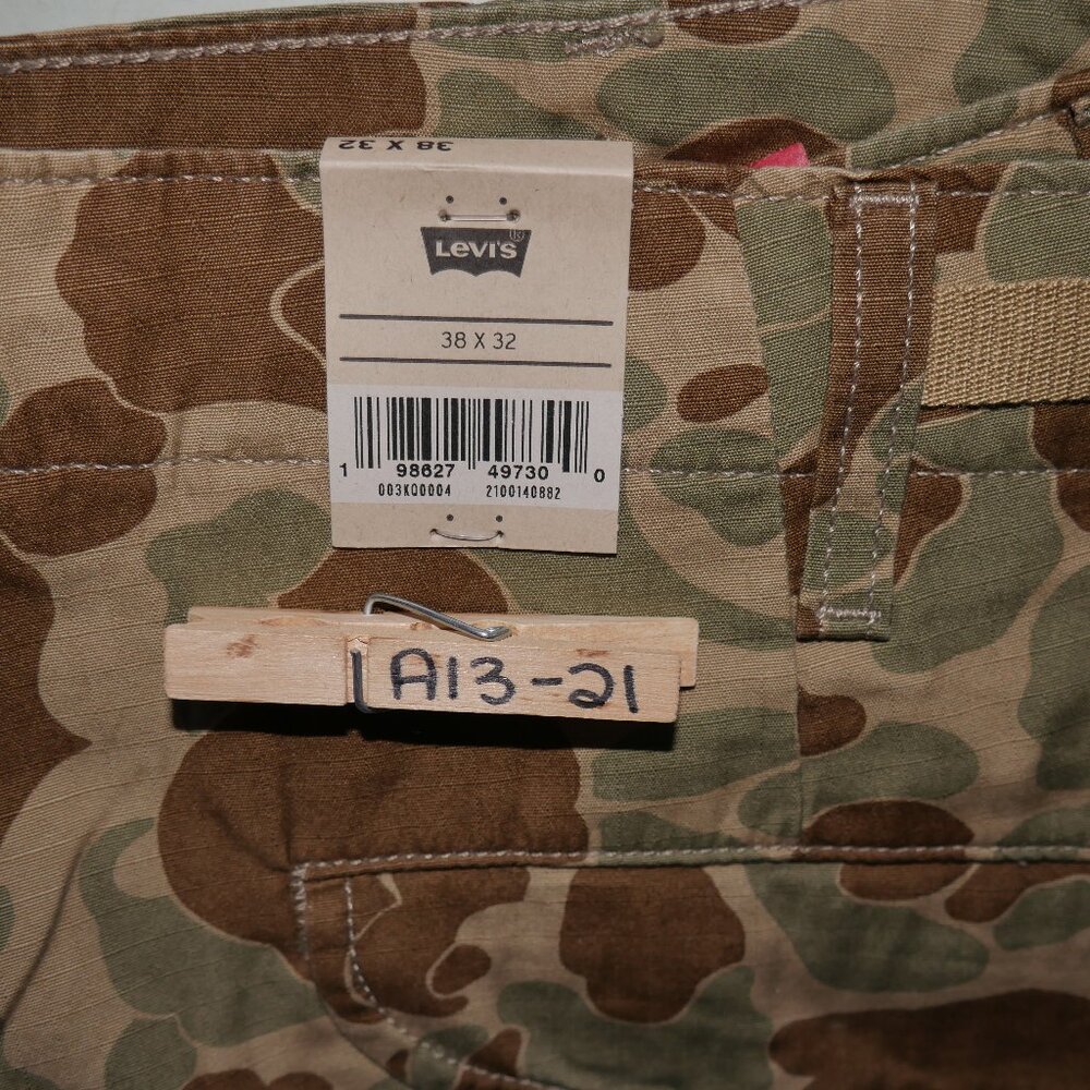 Levis XX Cargo Baggy Pants Men's Size 38x32 Duck Hunt Camouflage NWT - Picture 4 of 14